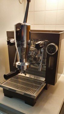 aurora espressomachine.jpg